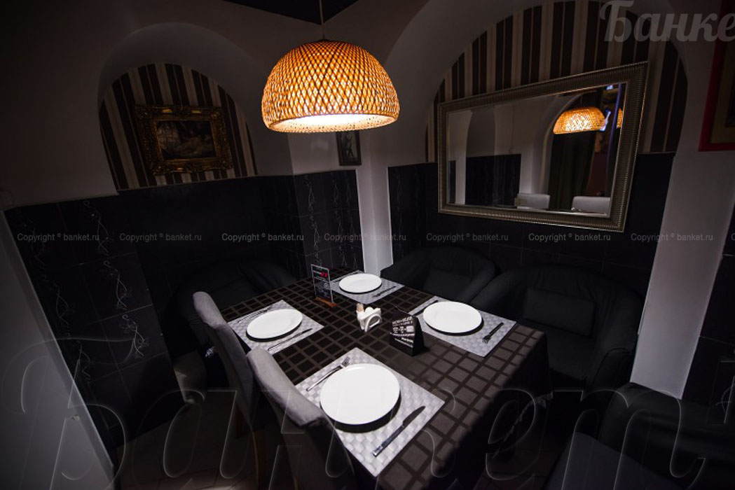 Основной зал — Ресто-бар Короли и капуста