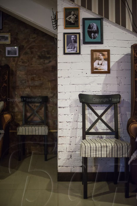 Основной зал — Ресто-бар Короли и капуста