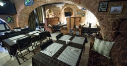 Основной зал