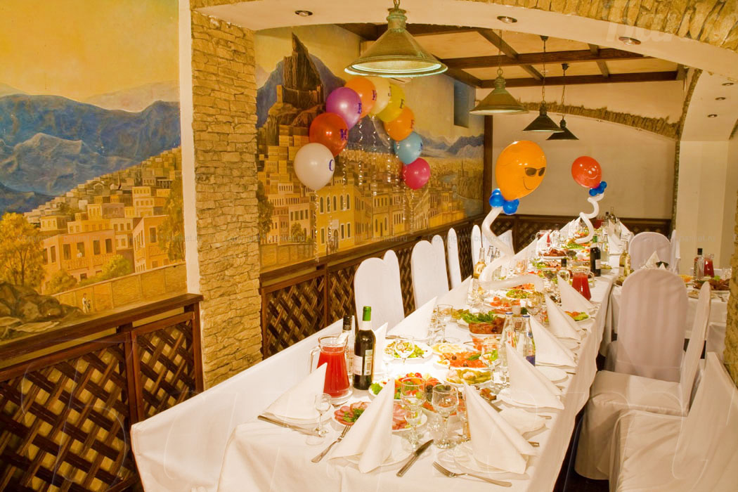 Основной зал — Кафе У дедушки Мито