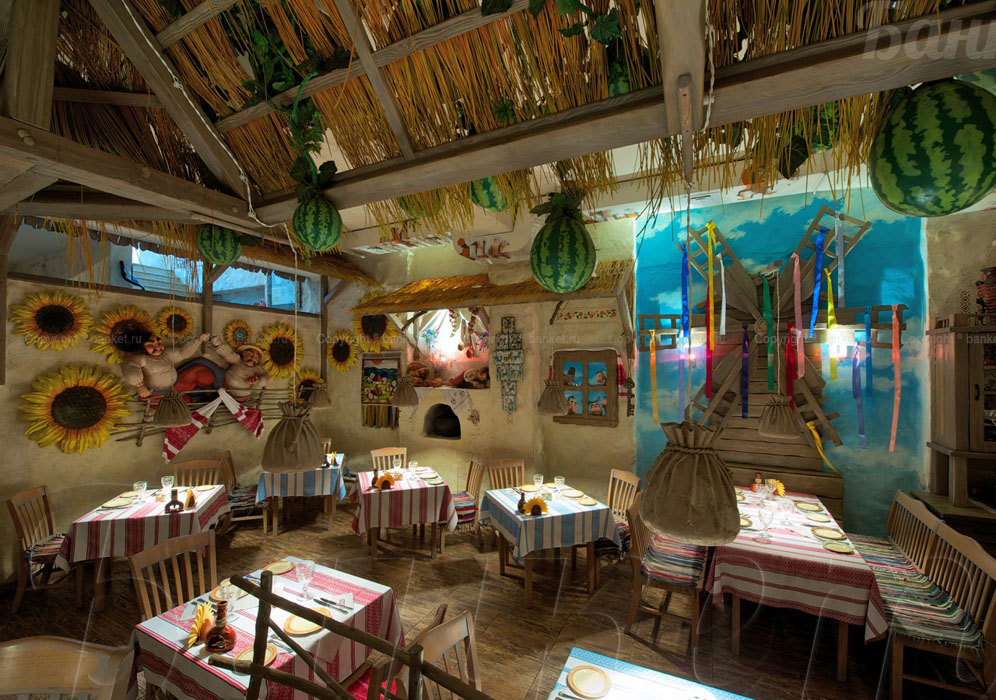 Основной зал — Ресторан украинской кухни Шкварок