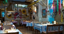 Основной зал