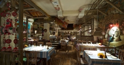 Основной зал