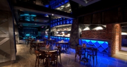 Основной зал