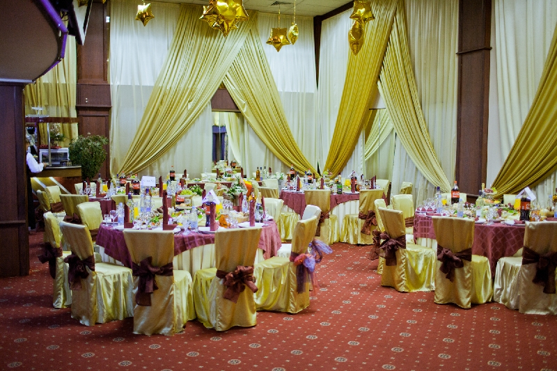 Банкетный зал — Развлекательный Деловой Центр Кимберли Лэнд