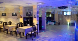 Основной зал