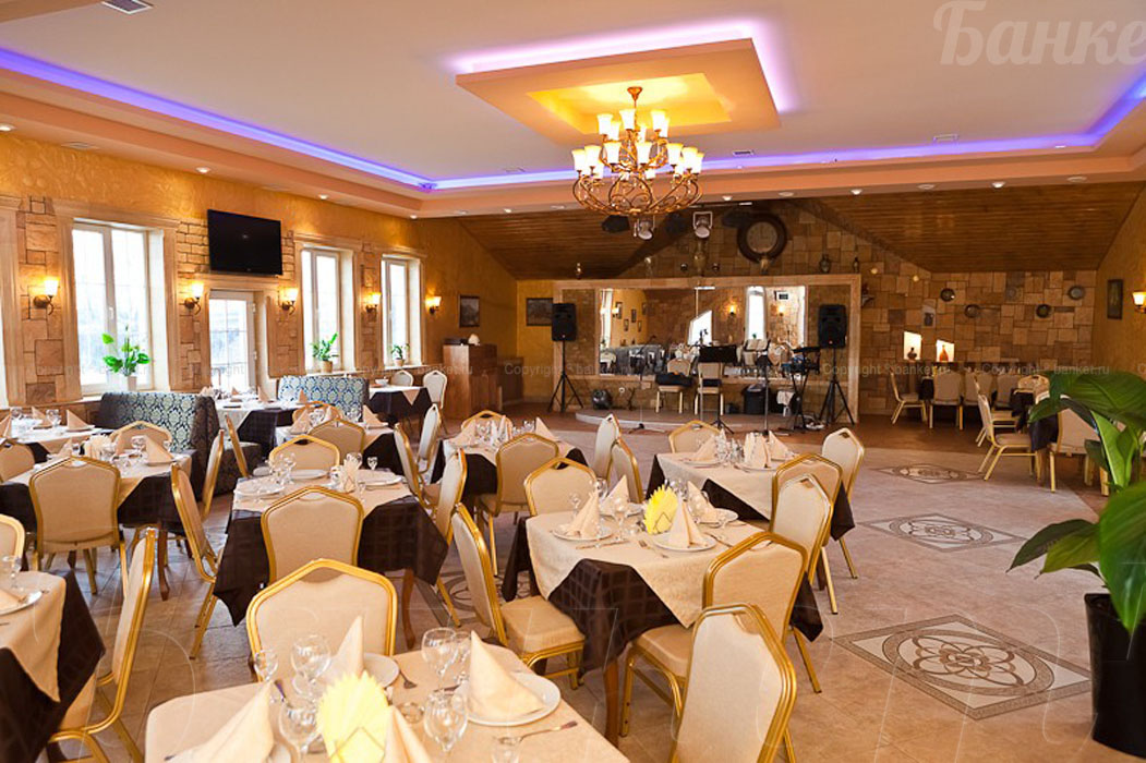 Основной зал — Кафе Форт-сити