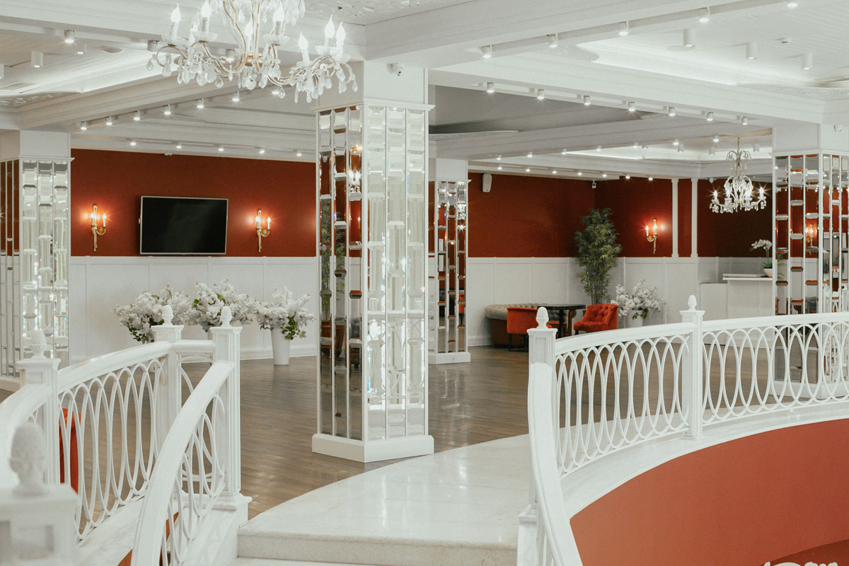 Банкетный зал Банкетный зал — фото 70