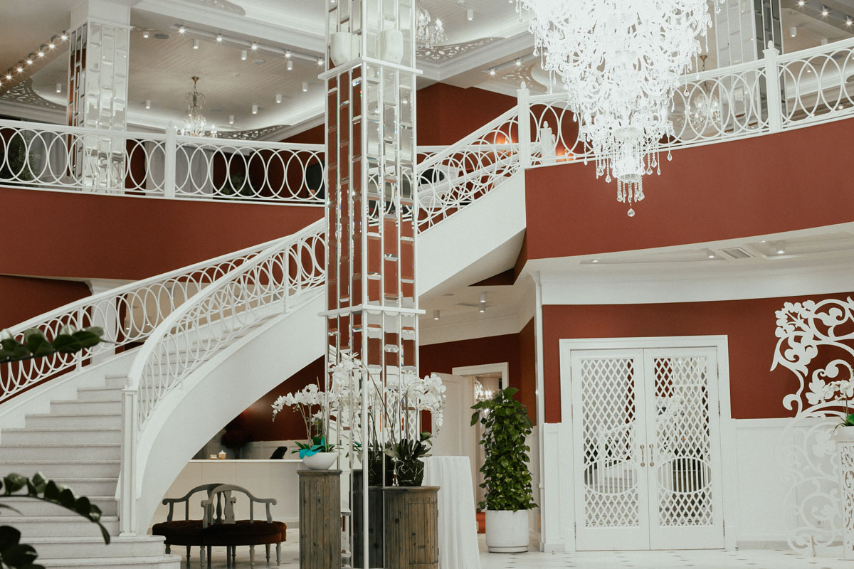 Банкетный зал Банкетный зал — фото 84