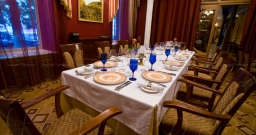 Основной зал