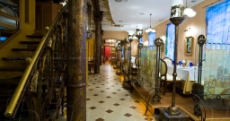 Основной зал