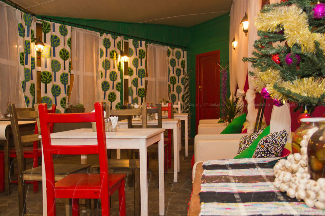 Основной зал — Арт-Паб Немец Перец Колбаса