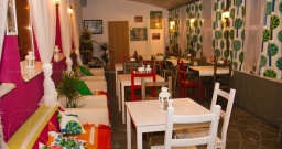 Основной зал