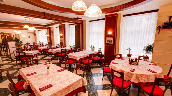 Логотип Остерия Да Чикко