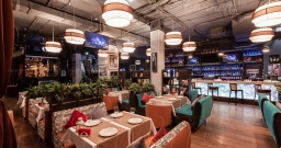 Общий зал — интерьер зала