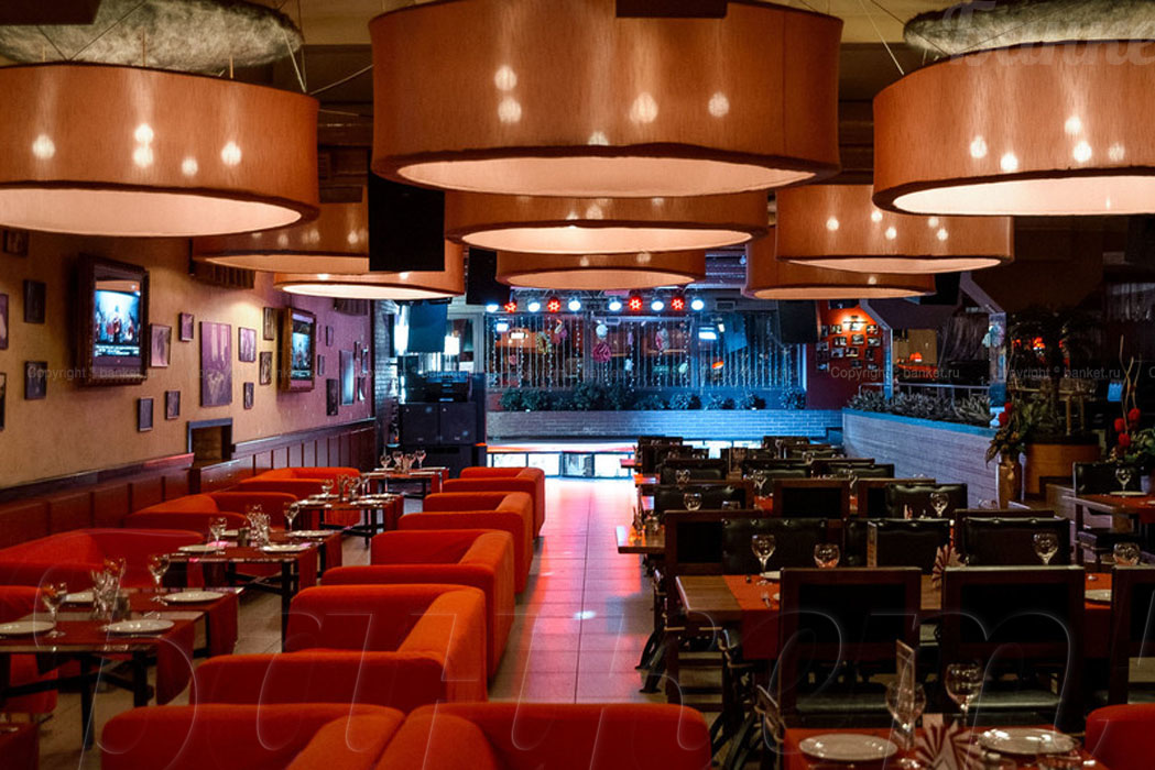 Основной зал — Ресторан Джентльмены Удачи