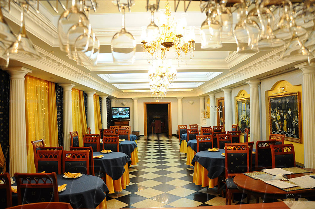 Основной зал — Ресторан Ренессанс