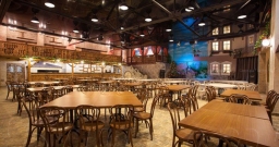 Основной зал