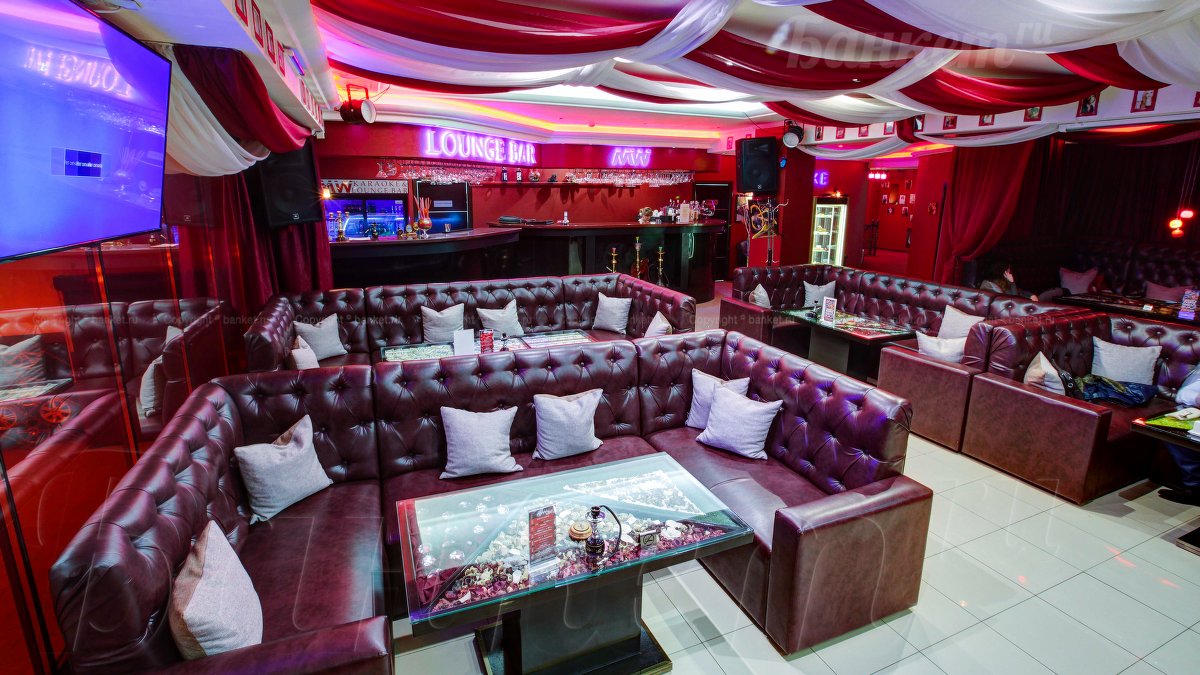 Основной зал — MW karaoke & lounge bar 