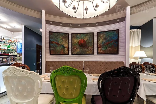 Charisma cafe / Харизма кафе, Основной зал — фото