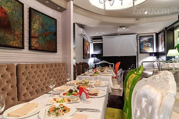 Charisma cafe / Харизма кафе, Основной зал — фото