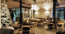 Основной зал