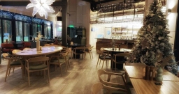 Основной зал