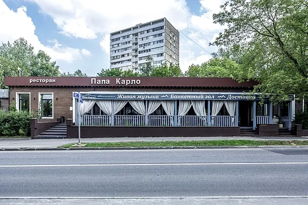 Ресторан Эдели, Летняя веранда — фото