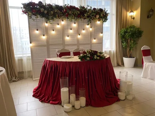 Каминный зал — подробнее о зале