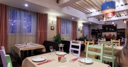 Основной зал (1-й этаж) Основной зал (1-й этаж) — интерьер зала