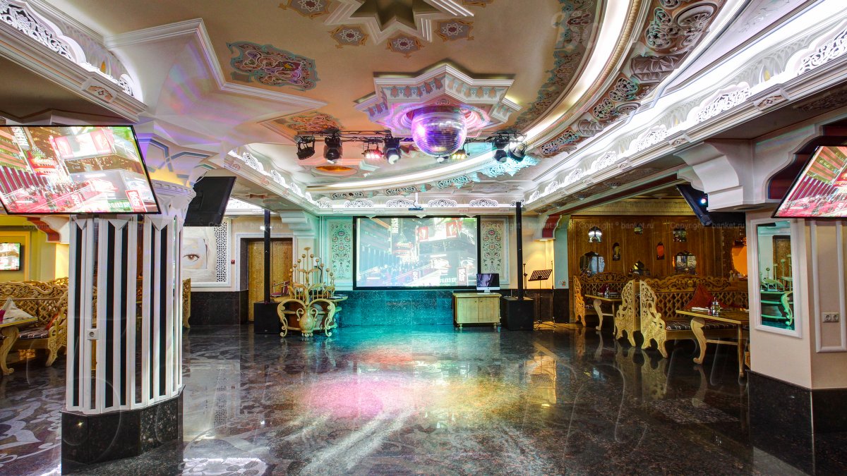 Концертный зал — Караоке Будур