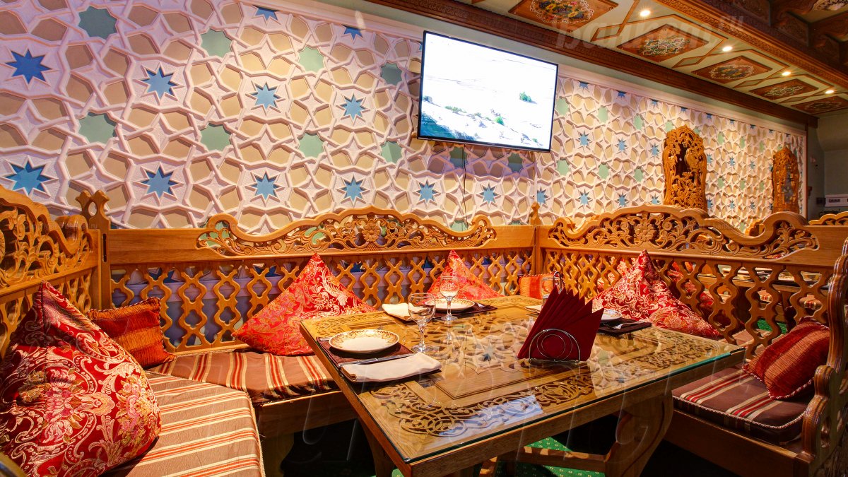 Караоке зал — Караоке Будур