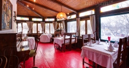 Веранда  и терраса — подробнее о зале