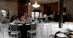 BACKYARD — подробнее о зале