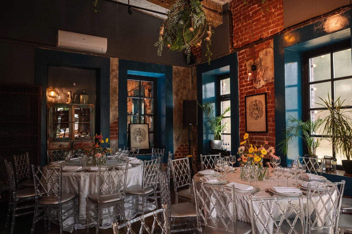 CONTRABANDA — LOFT HALL