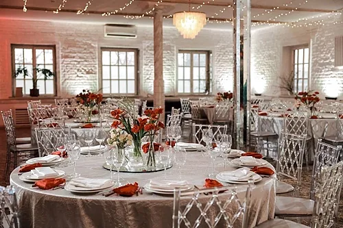 GRACE&TOWN&SECRET — LOFT HALL