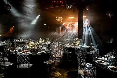 ANDY HALL&CINDY — LOFT HALL, Москва
