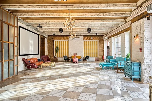MONDRIAN — LOFT HALL, Москва