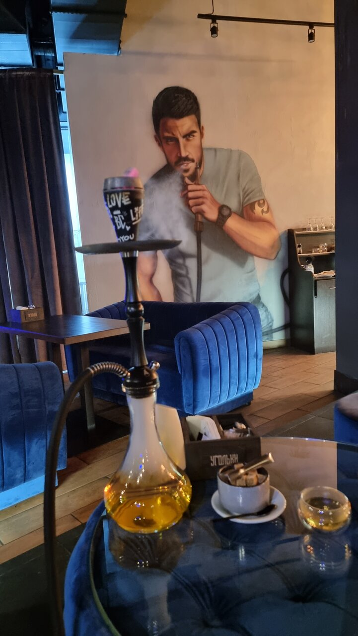 Зал — Угольки Restobar