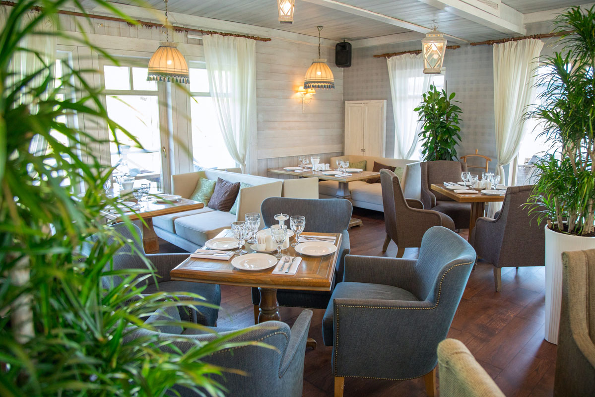 Зал 1 — Ресторан, караоке-бар Понтон