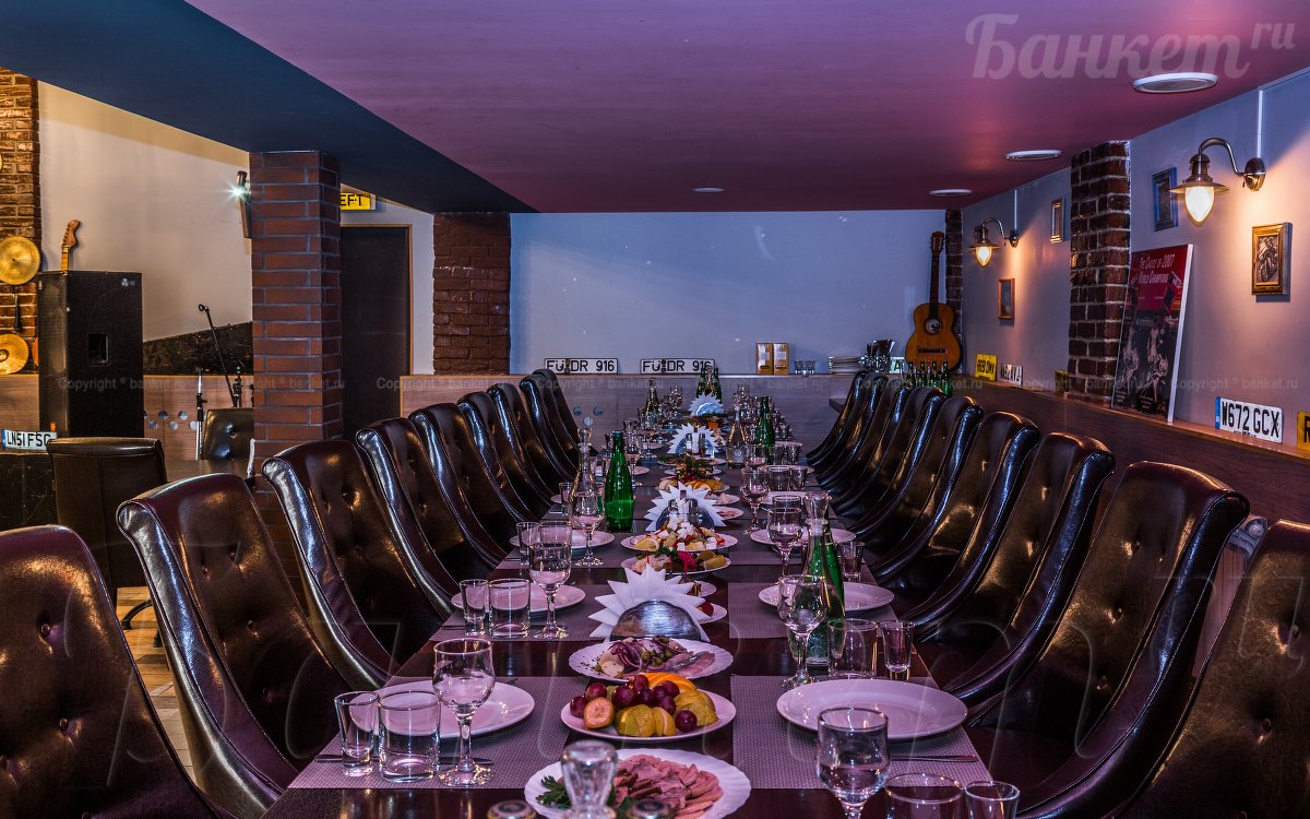 Основной зал — СВАО Мото Бар