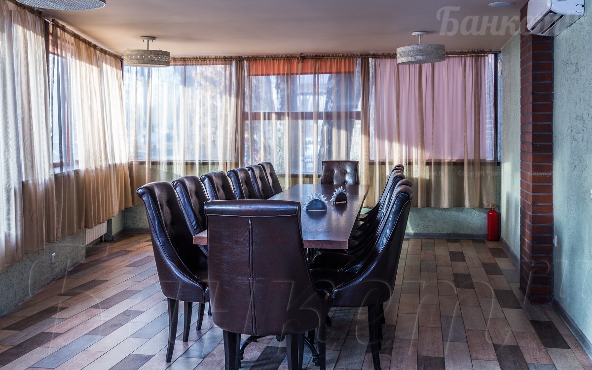 Малый банкетный зал ( Веранда) — СВАО Мото Бар