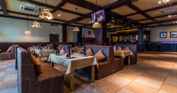 Главный зал — интерьер зала