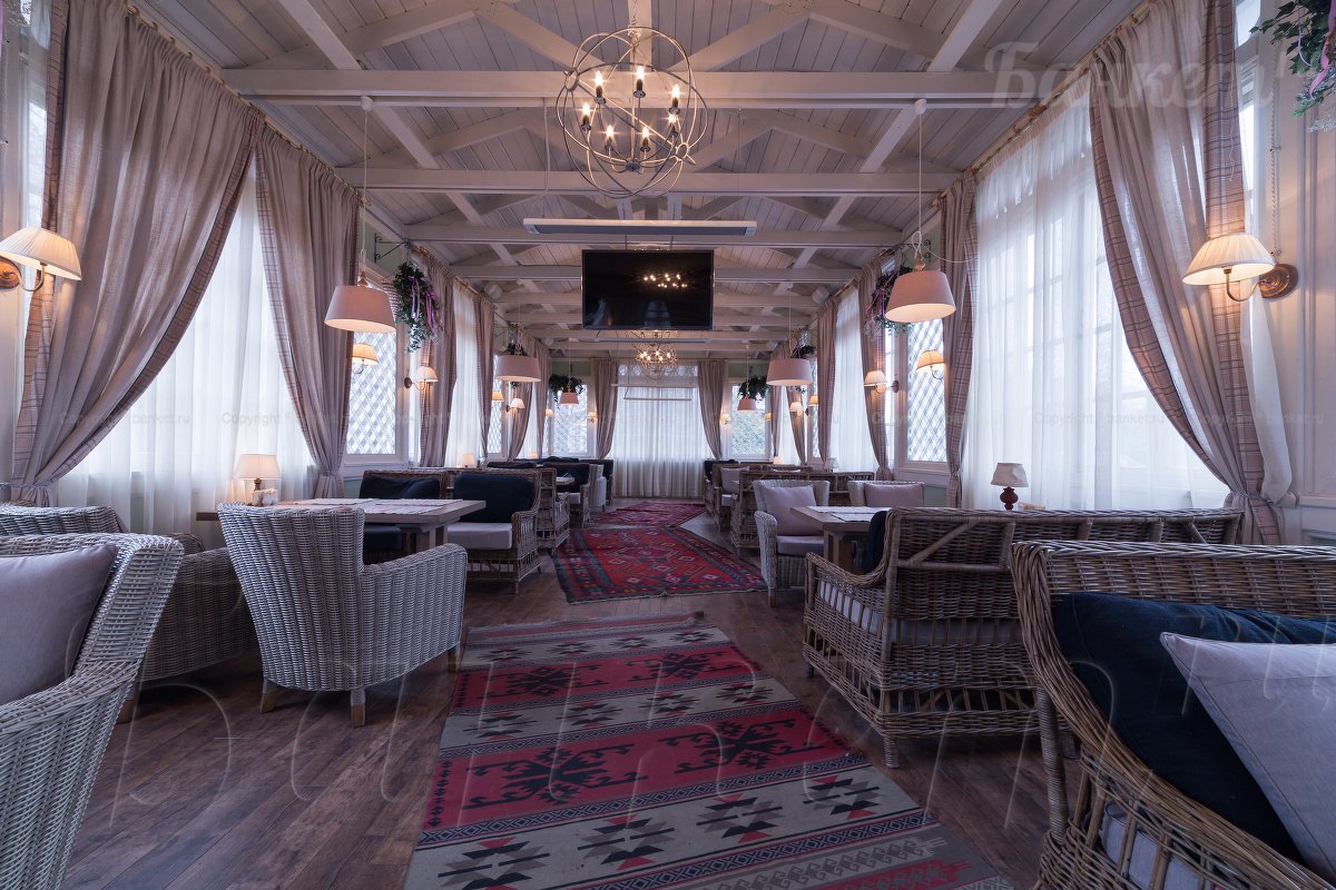 Малая веранда — Цыцыла