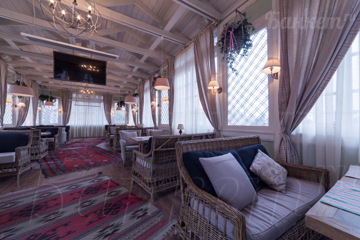 Малая веранда — Цыцыла