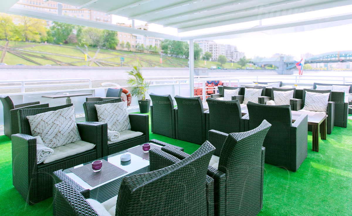 Палуба с баром — фото 5