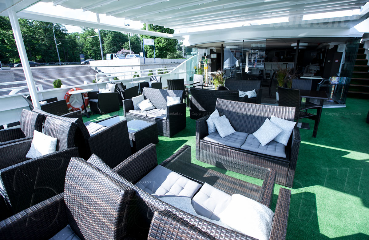 Палуба с баром — фото 7