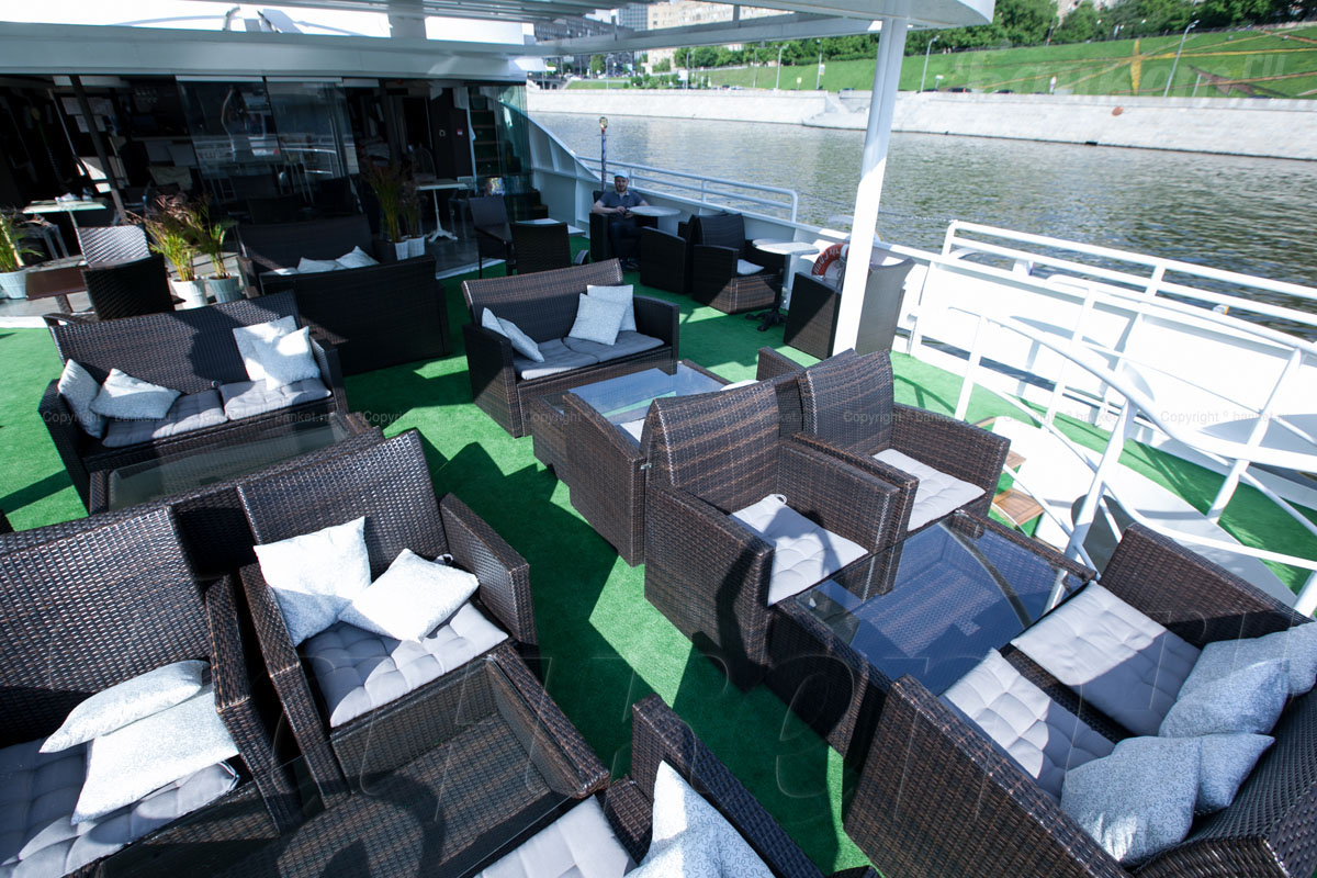 Палуба с баром — фото 9