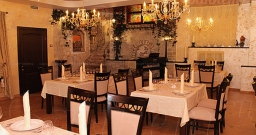 Основной зал