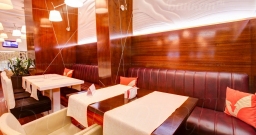 Зал Главный Вителло — подробнее о зале